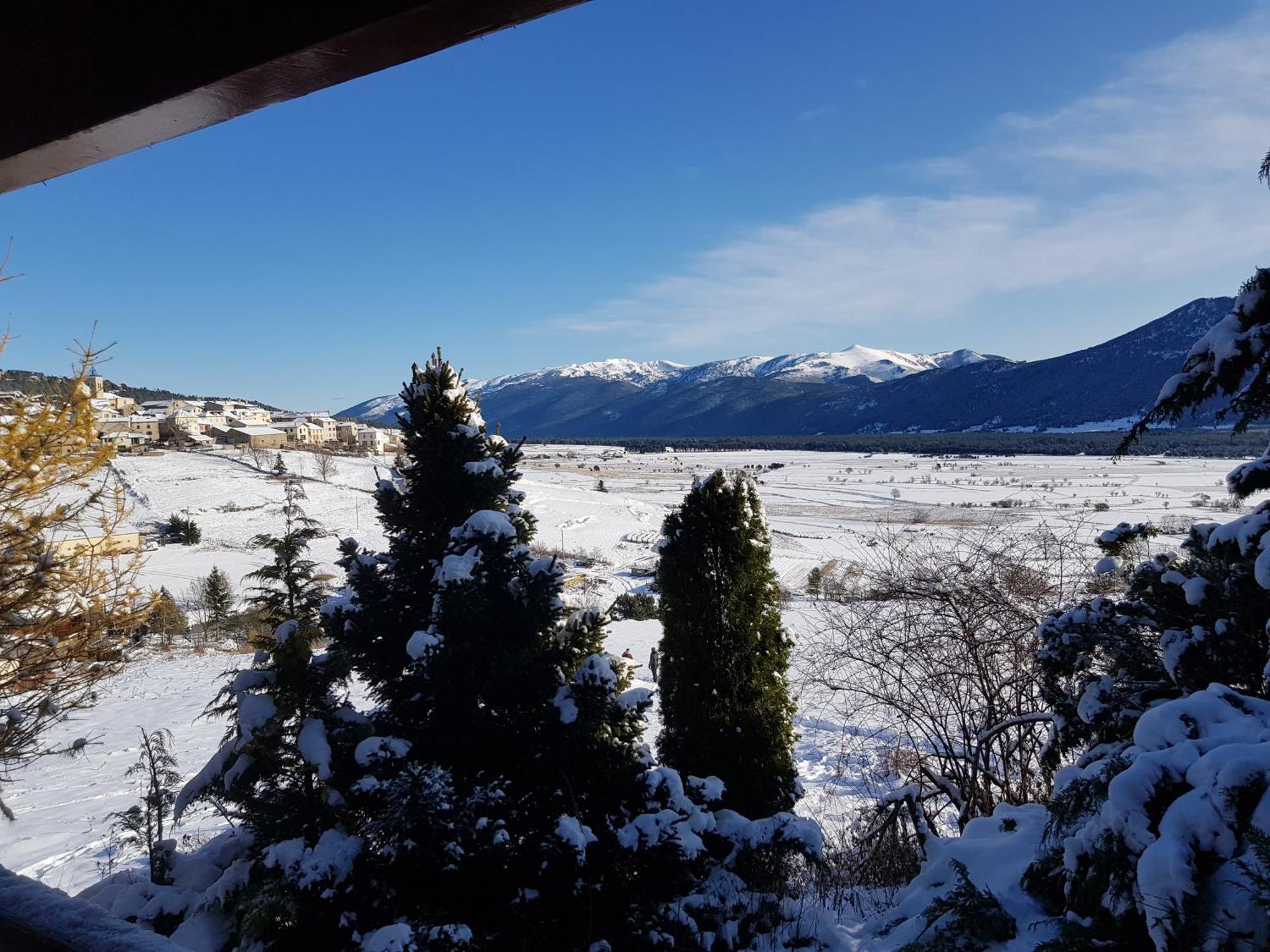 Chalet Pres Des Pistes Avec Vue Panoramique 莱桑格勒 外观 照片