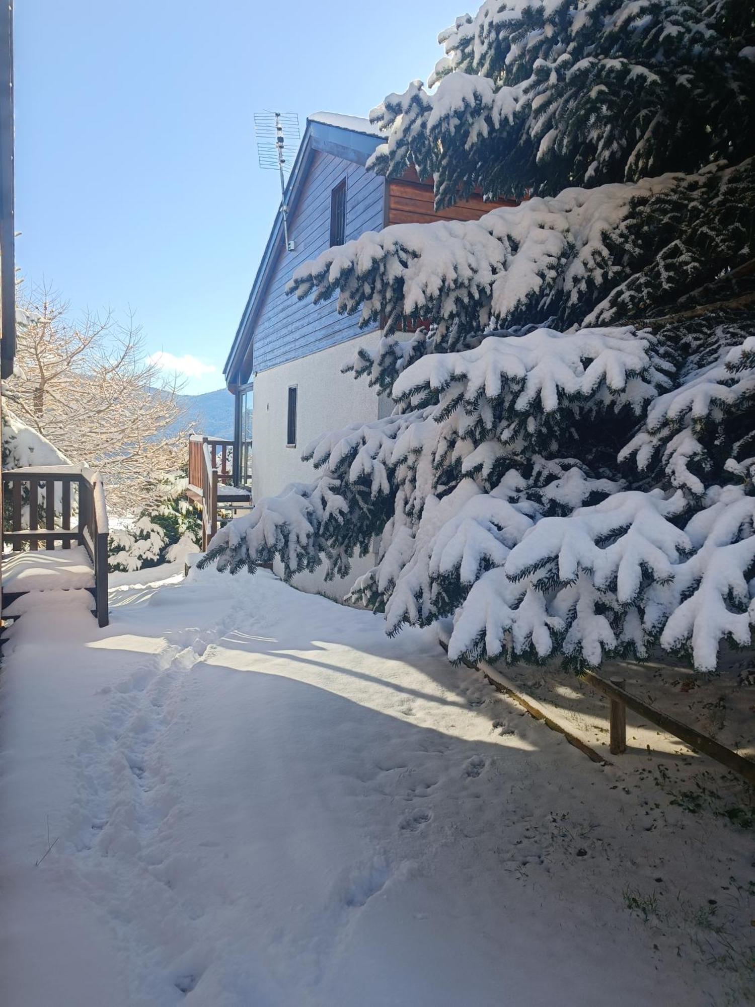 Chalet Pres Des Pistes Avec Vue Panoramique 莱桑格勒 外观 照片